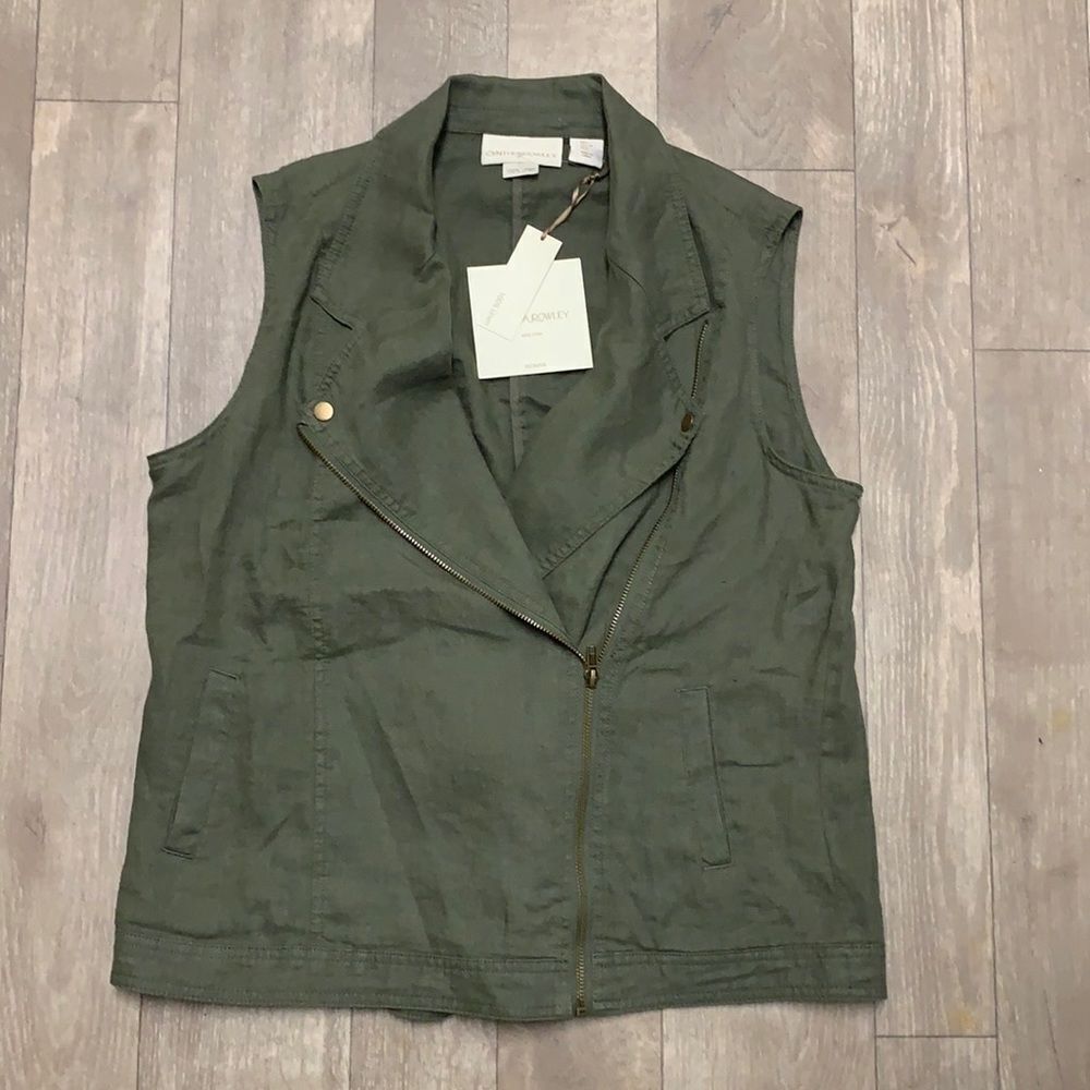Cynthia Rowley Olive Green Sleeveless Zip Vest